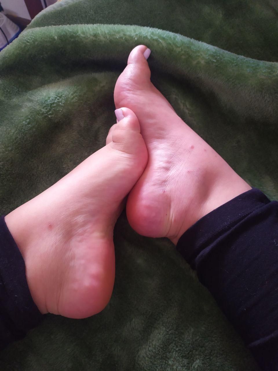 Valery Sex Valery S Little Feet (2 photos) Valery Sex Valery S Little Feet
