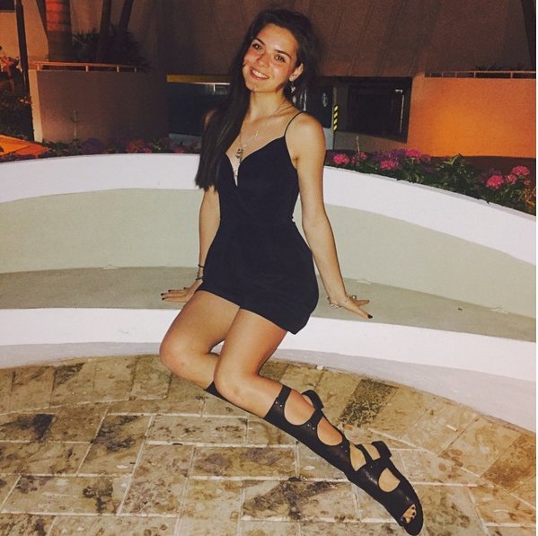 Adelina Sotnikova Feet
