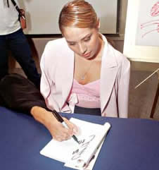 Adriana Hernandez Feet