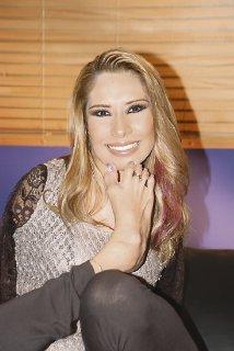 Adriana Hernandez Feet