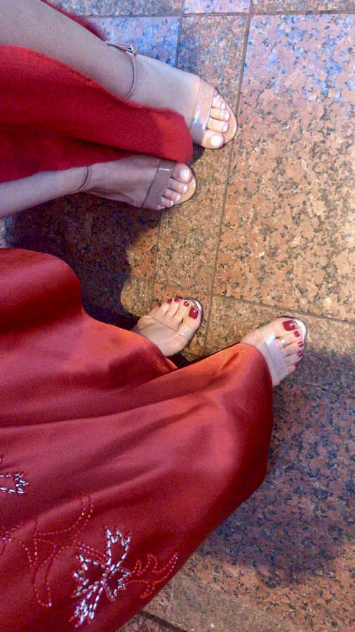 Alaine Crissie Feet