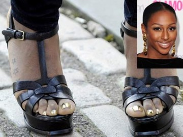 Alexandra Burke Feet