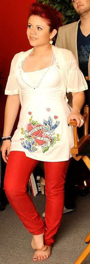 Allison Iraheta Feet