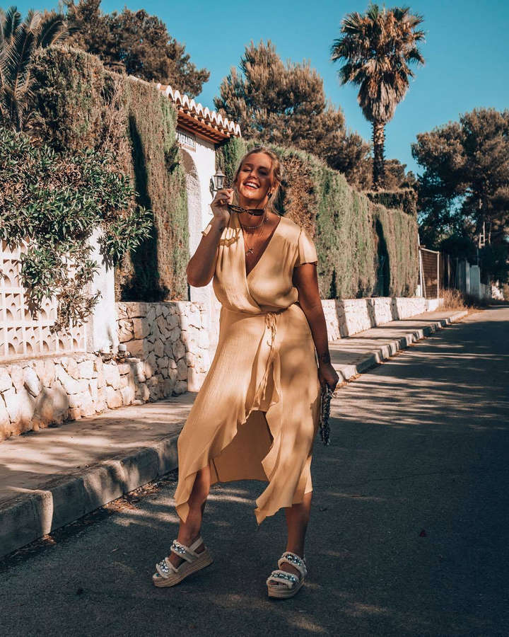 Aurelie Van Daelen Feet