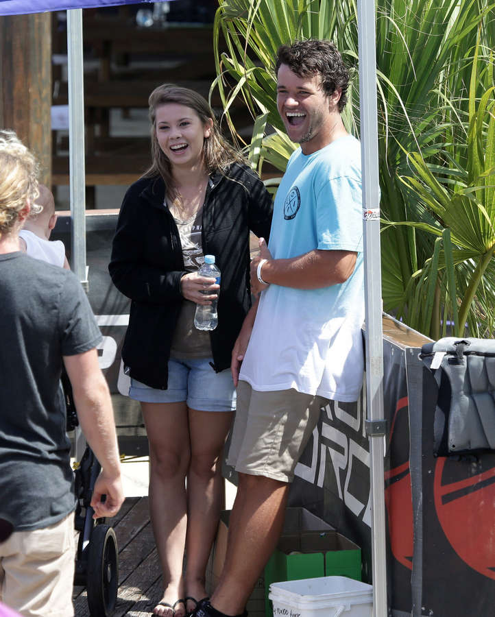 Bindi Irwin Feet