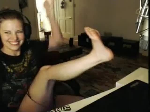 Brooke Leigh Lawson Feet