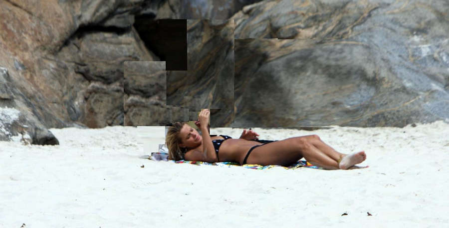 Carolina Dieckmann Feet