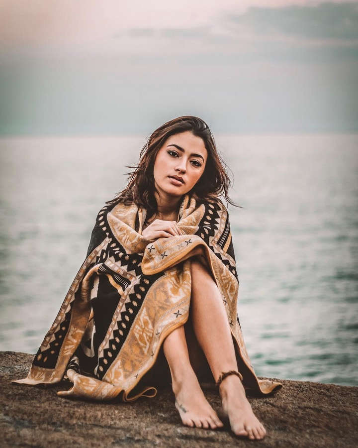 Carolina Oliveira Feet