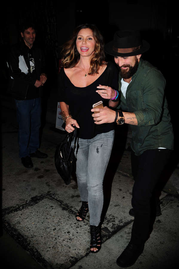 Charisma Carpenter Feet