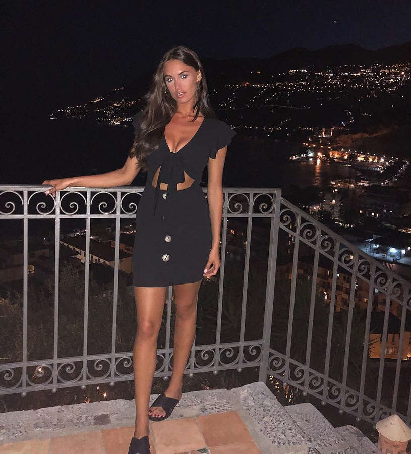 Clelia Theodorou Feet