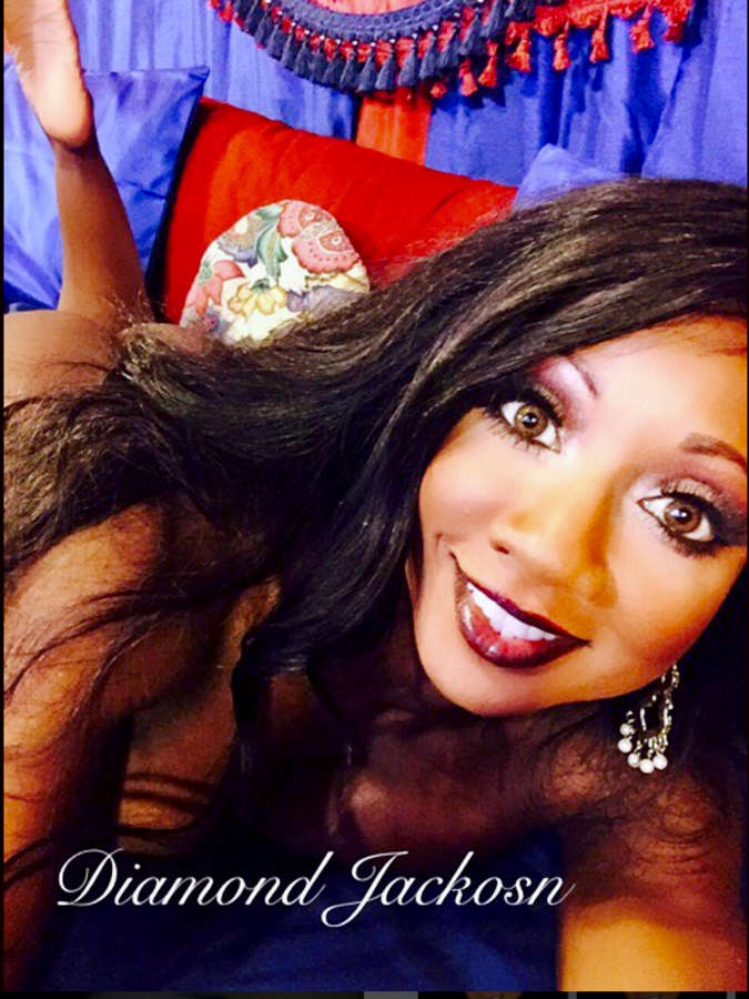 Diamond Jackson Feet