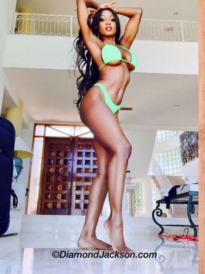 Diamond Jackson Feet