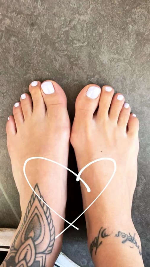 Gaelle Garcia Diaz Feet
