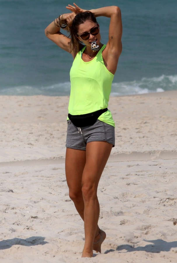 Grazi Massafera Feet