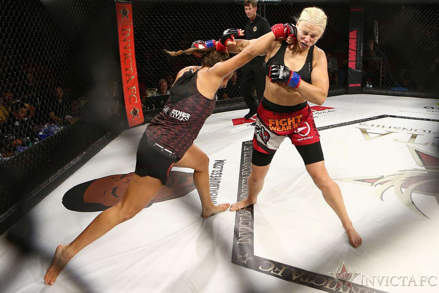 Helena Kolesnyk Feet