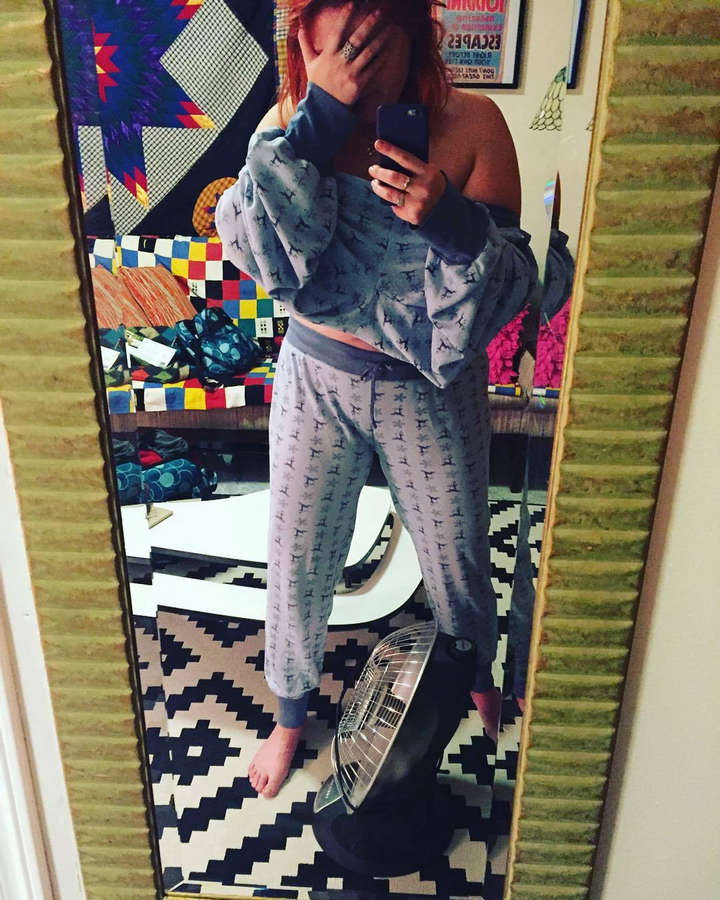 Inessa Frantowski Feet