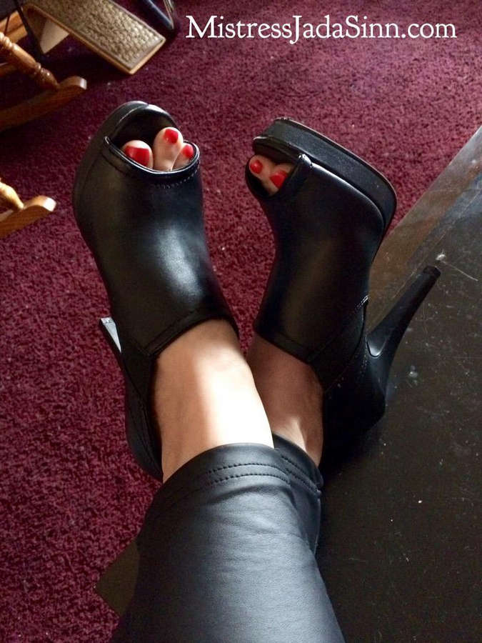 Jada Sinn Feet