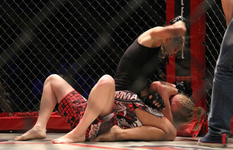 Karolina Kowalkiewicz Feet