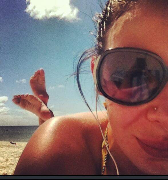 Kenna Valentina Feet