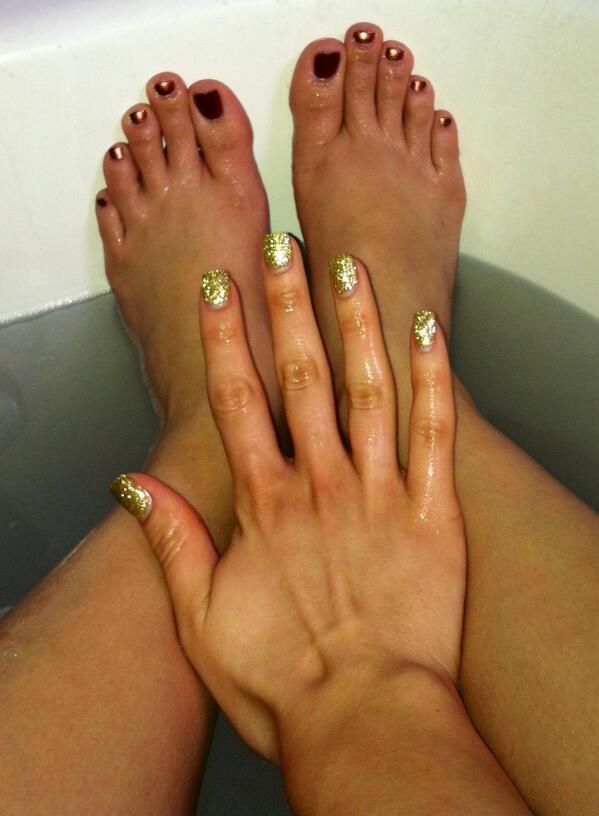 Kenna Valentina Feet