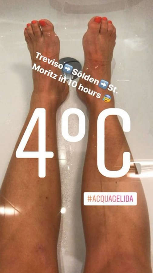 Lara Gut Feet