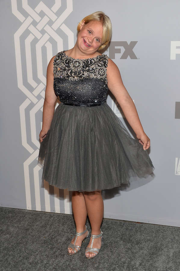 Lauren Potter Feet