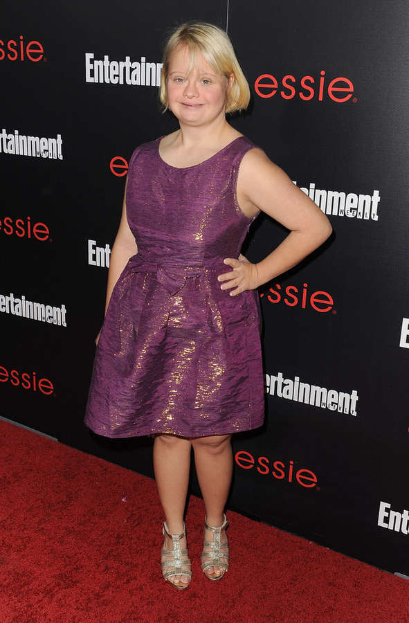 Lauren Potter Feet