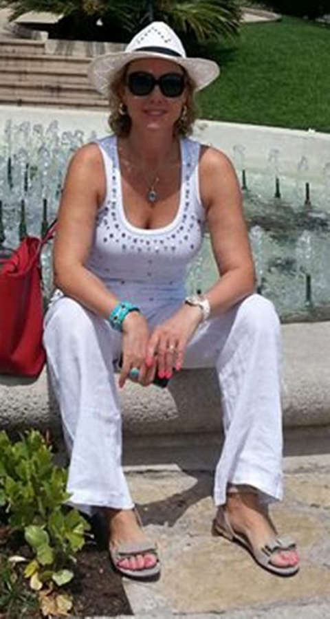 Lepa Brena Feet