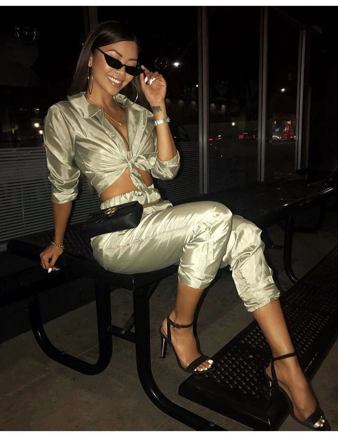 Liane Valenzuela Feet