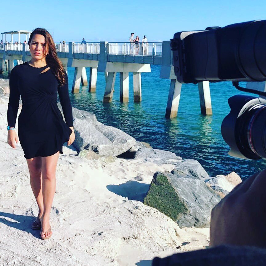 Lindsay Casinelli Feet