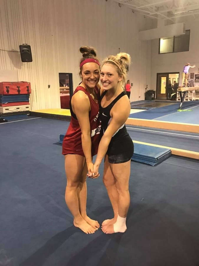 Maggie Nichols Feet
