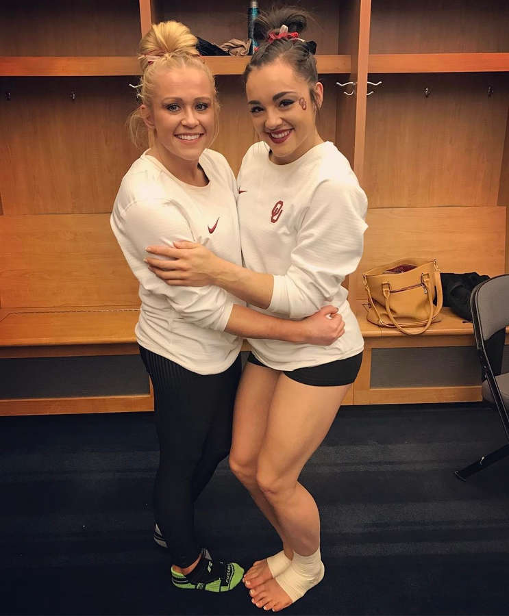Maggie Nichols Feet