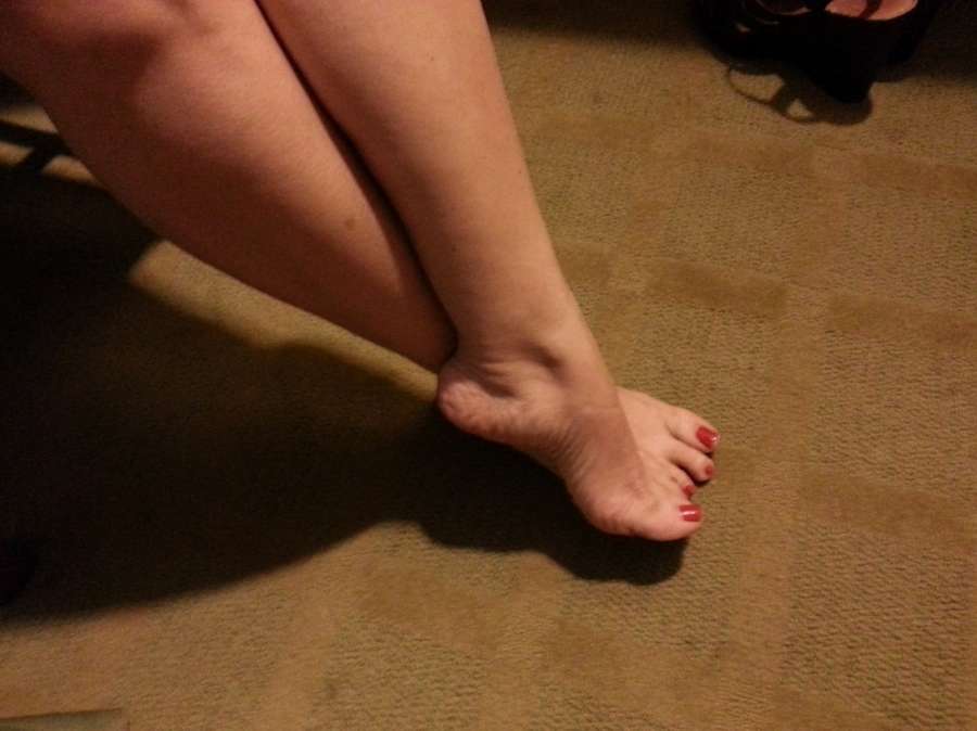 Mayra Rey Feet