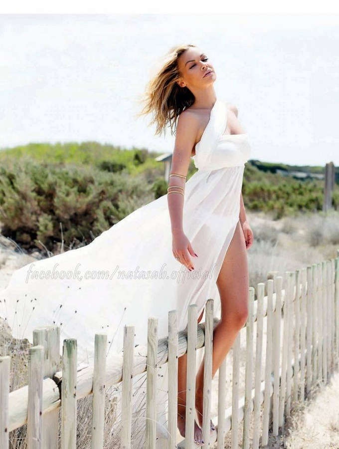 Natasa Bekvalac Feet