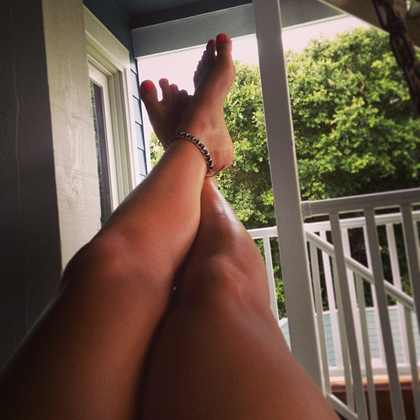 Niki Demartino Feet