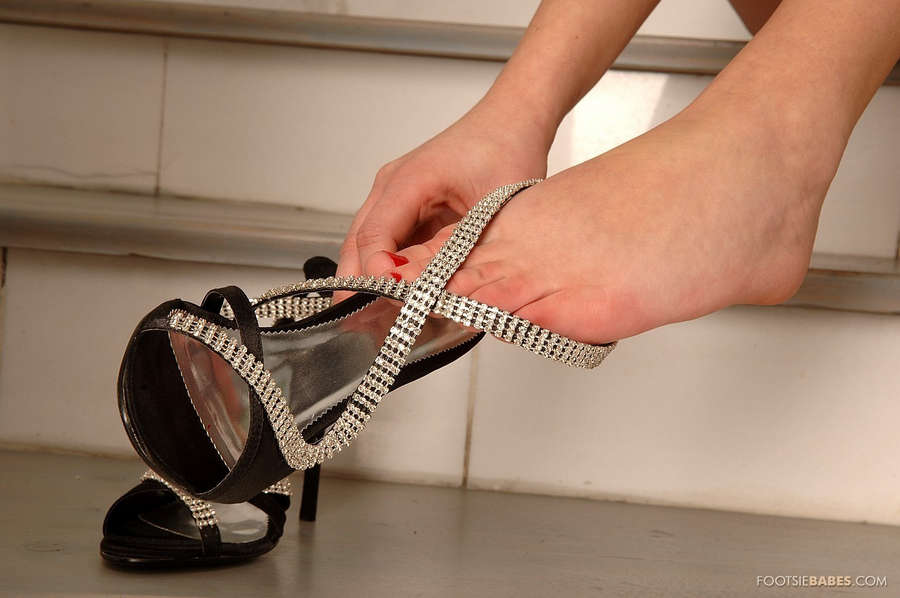 Nikita Williams Feet