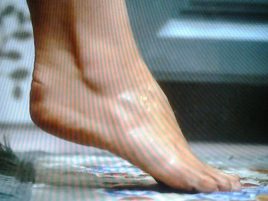 Piper Perabo Feet