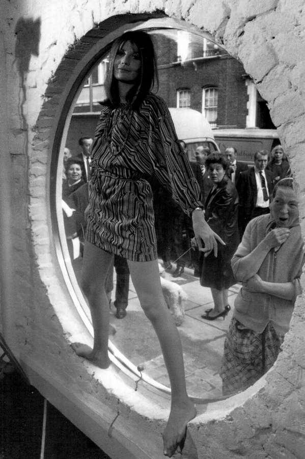 Sandie Shaw Feet
