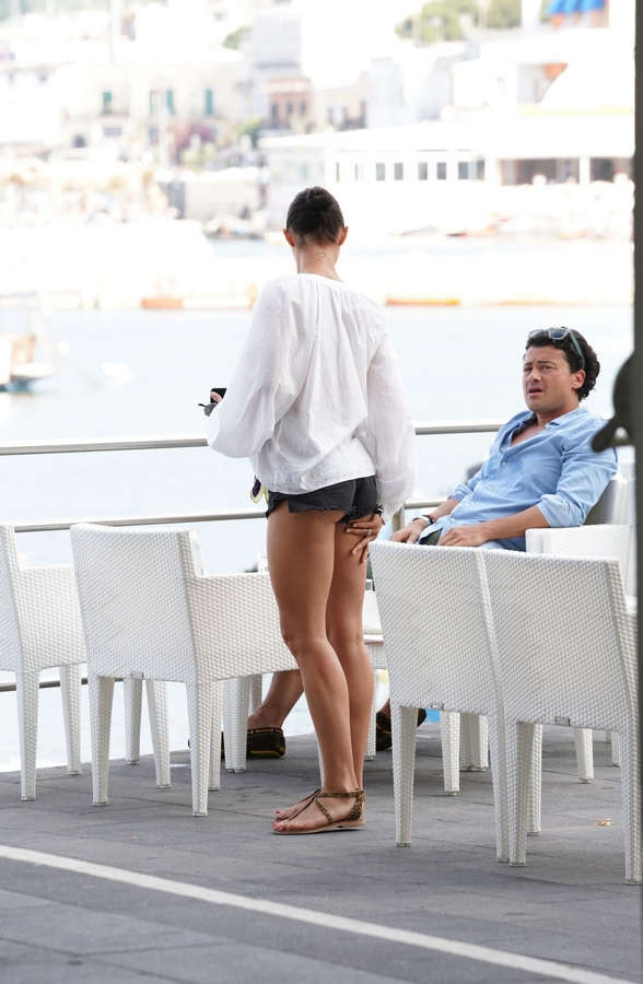 Seimur Stefania Feet