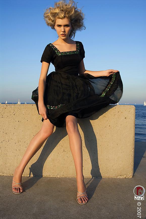 Sharon Hinnendael Feet