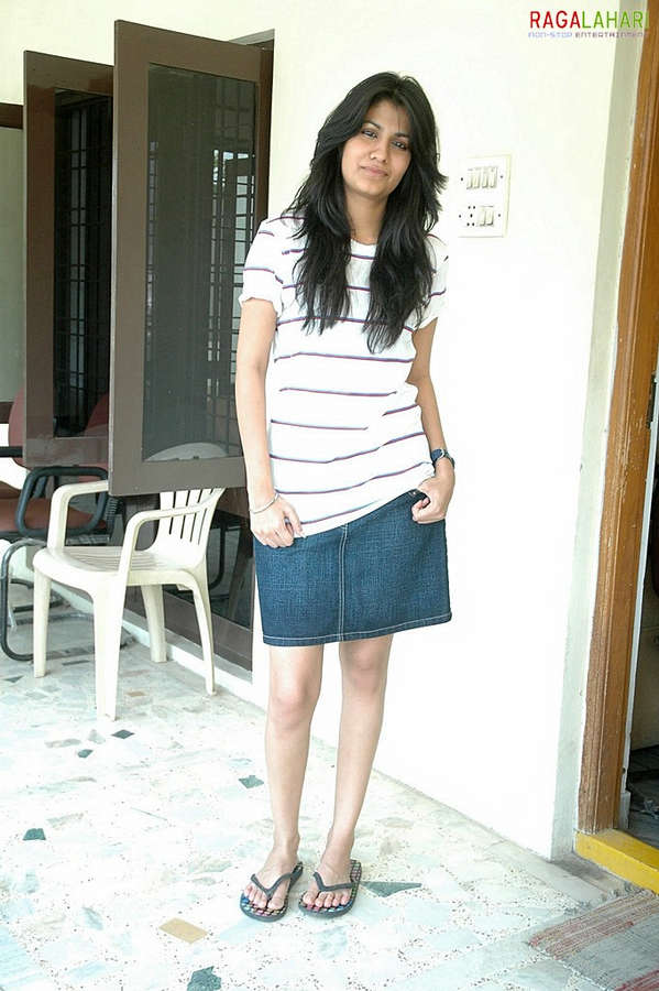 Shreya Dhanwanthary Feet