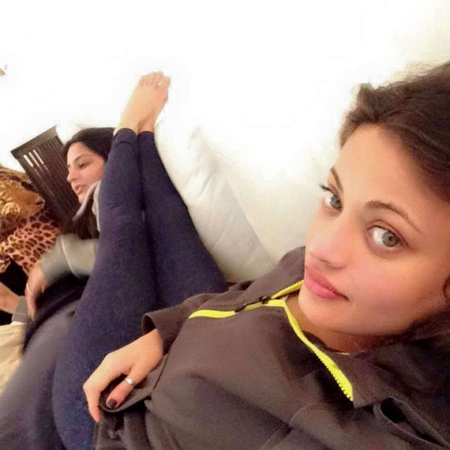 Sneha Ullal Feet