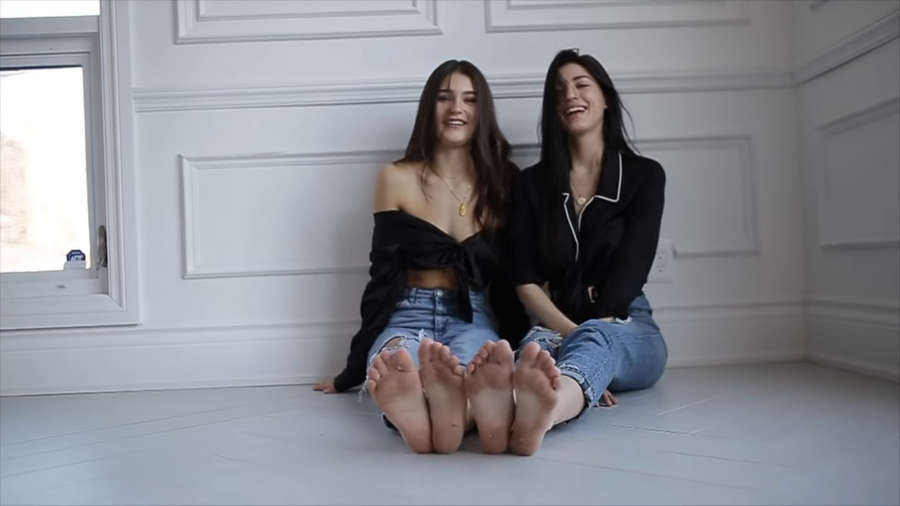 Sophi Knight Feet
