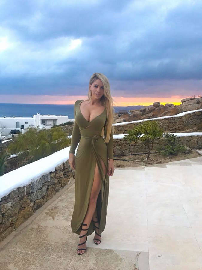 Yanita Yancheva Feet