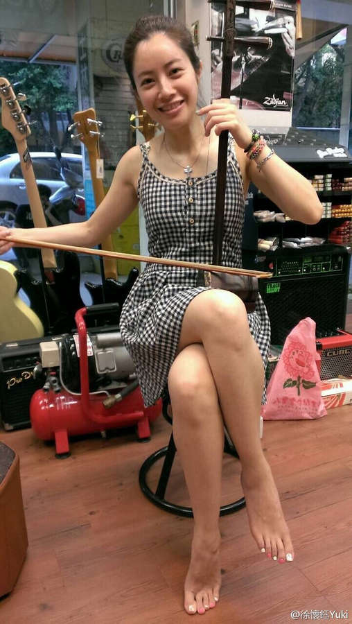 Yuki Hsu Feet