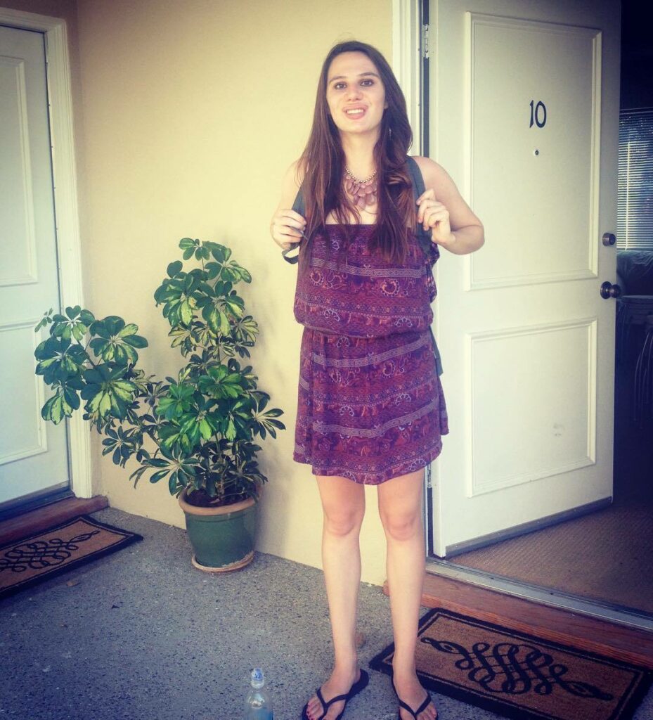 Sarah Jarman Feet (9 photos)
