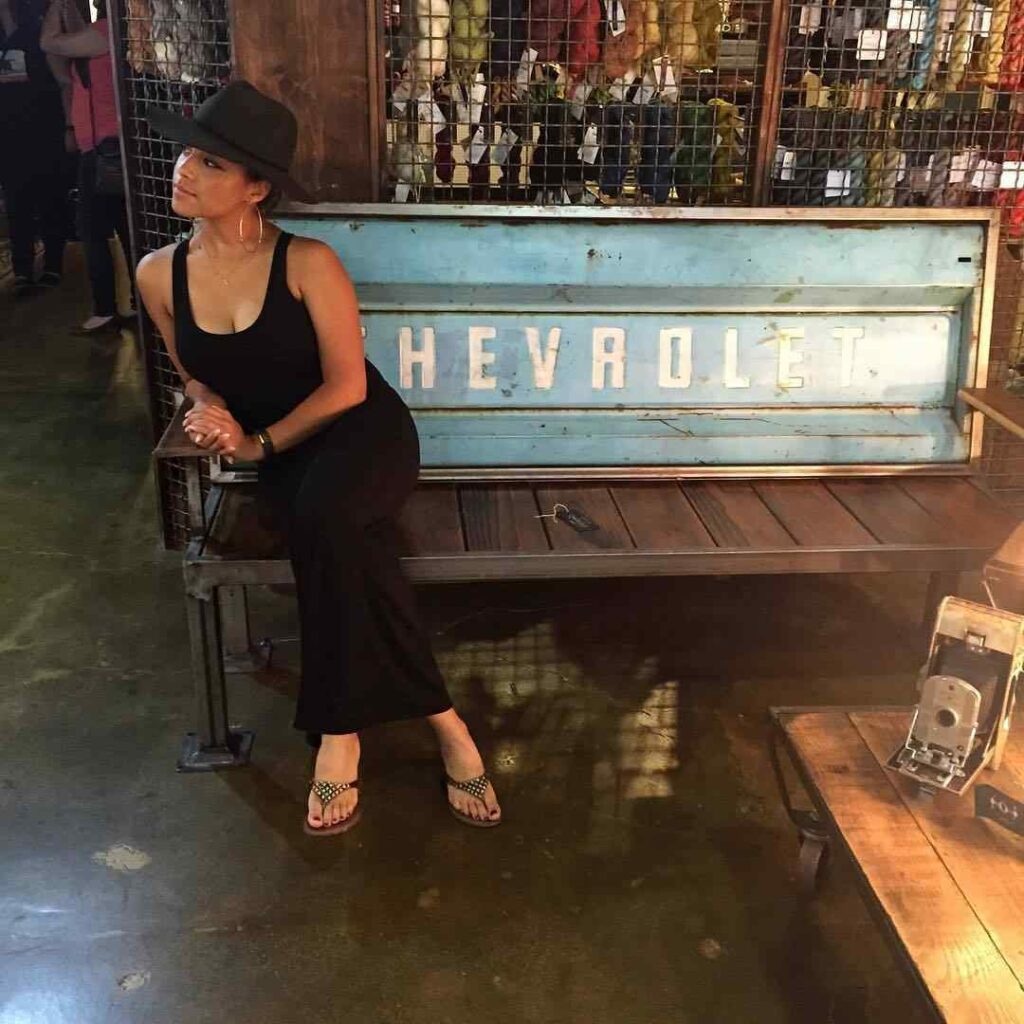 Denise Jones Feet (45 photos)