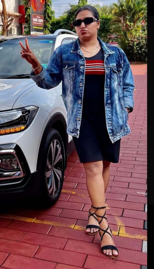 Grace Antony Feet (2 photos)