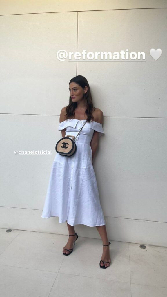 Phoebe Tonkin Feet (7 pictures)