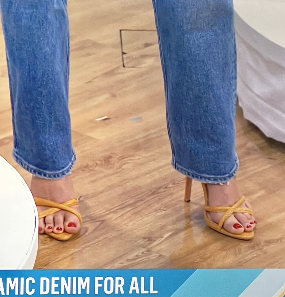 Melissa Garcia Feet (3 photos)